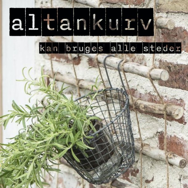 Frisk lidt op - med en altankurv...