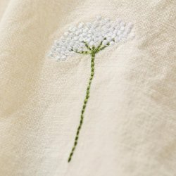 Stofserviet - Flora - Hvid sk�rmblomst - Butter cream - 40 x 40 cm