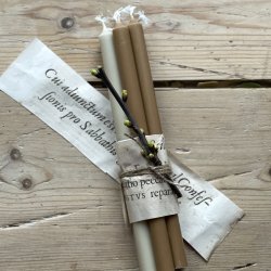 6 kertelys i afstemte farver med gammelt papir