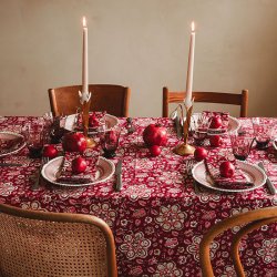 Amara � h�ndtrykte duge til julebordet &hearts;