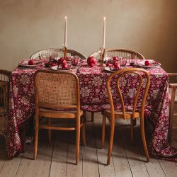 Amara � h�ndtrykte duge til julebordet &hearts;